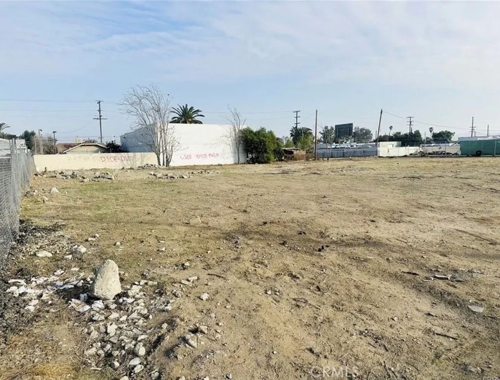 323 S Mayfield, San Bernardino, CA 92401