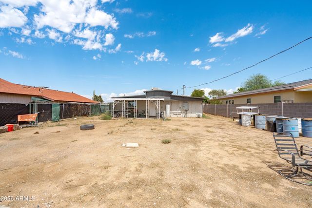 8215 E 6TH Avenue, Mesa, AZ 85208