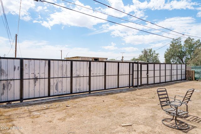 8215 E 6TH Avenue, Mesa, AZ 85208