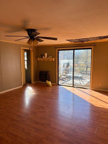 511 Double Branch Road, Cowpens, SC 29330