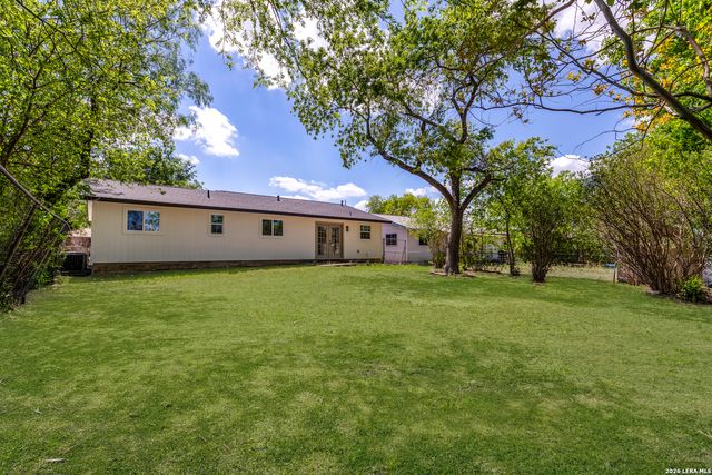 531 Kernan Dr, San Antonio, TX 78227