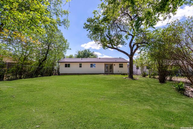 531 Kernan Dr, San Antonio, TX 78227