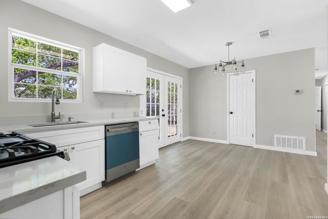 531 Kernan Dr, San Antonio, TX 78227