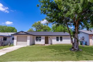 531 Kernan Dr, San Antonio, TX 78227