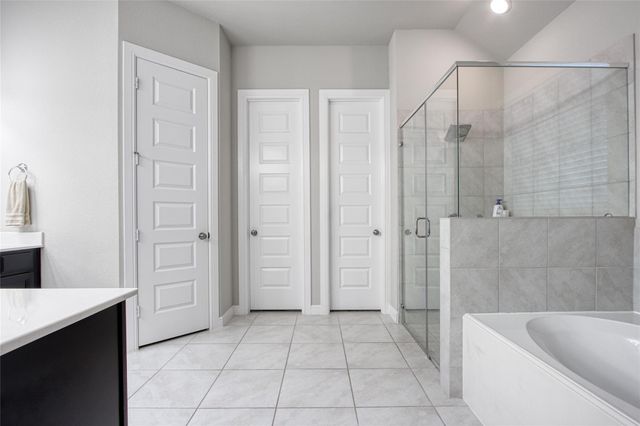 6919 Red Oak Drive, Katy, TX 77493