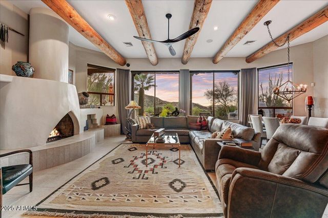 37202 N HOLIDAY Lane, Carefree, AZ 85377