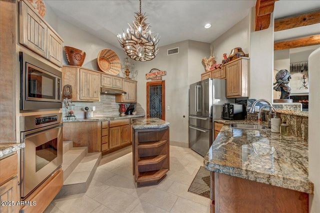 37202 N HOLIDAY Lane, Carefree, AZ 85377