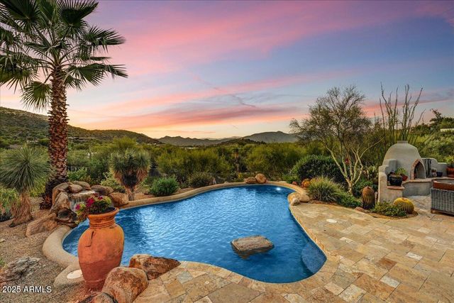 37202 N HOLIDAY Lane, Carefree, AZ 85377