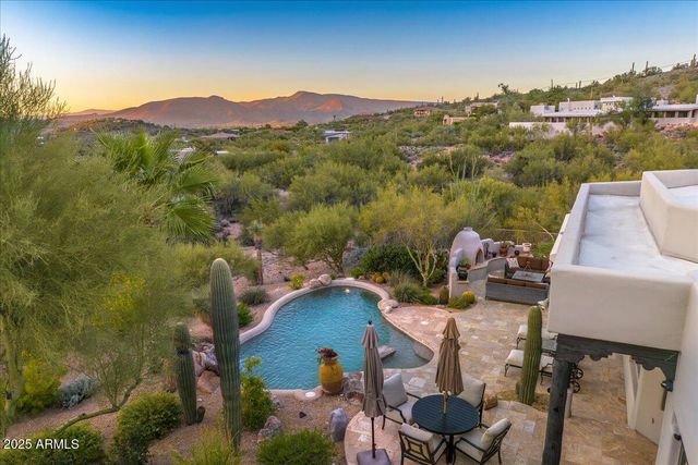 37202 N HOLIDAY Lane, Carefree, AZ 85377