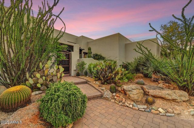37202 N HOLIDAY Lane, Carefree, AZ 85377