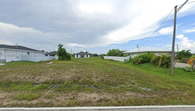 1718 N Nelson Road, Cape Coral, FL 33993
