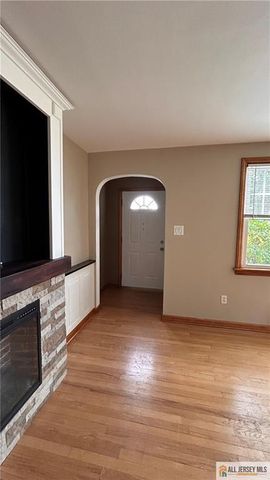 194 Prigmore Street, East Brunswick, NJ 08816