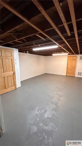 194 Prigmore Street, East Brunswick, NJ 08816