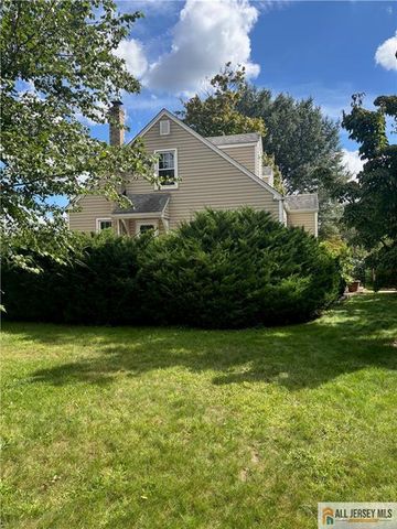 194 Prigmore Street, East Brunswick, NJ 08816