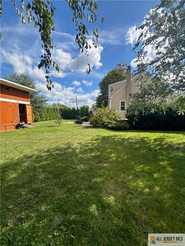 194 Prigmore Street, East Brunswick, NJ 08816