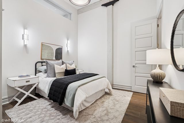 401 N Aberdeen Street 4S, Chicago, IL 60642