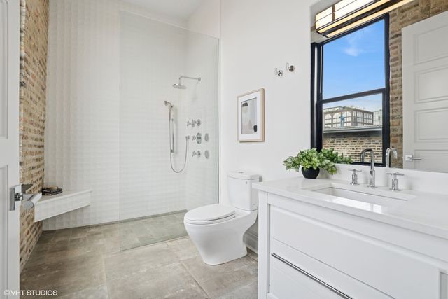 401 N Aberdeen Street 4S, Chicago, IL 60642