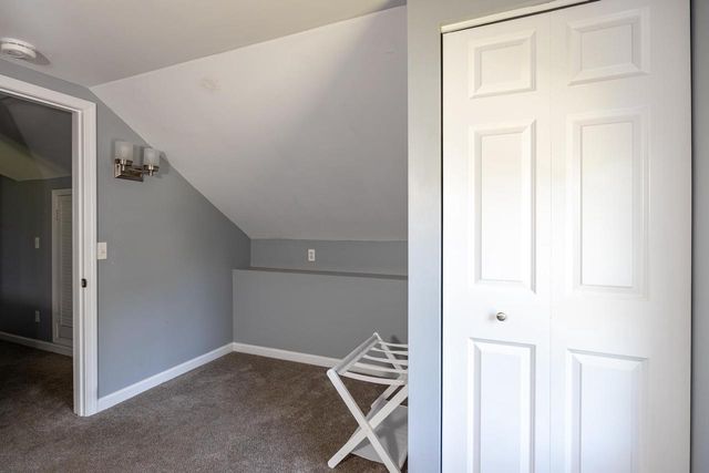 2432 HICKORY LANE, Oshkosh, WI 54901