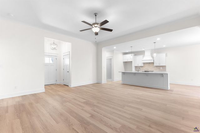 602 Bristleleaf Path, Kathleen, GA 31047