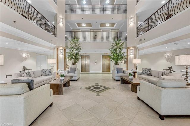 520 Collier BLVD 206, Marco Island, FL 34145
