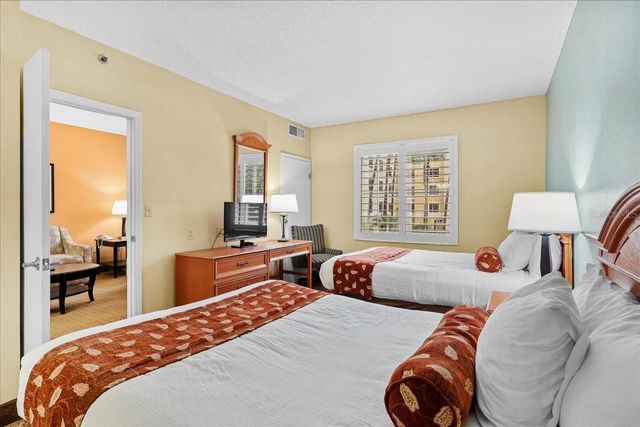 7601 CANADA AVENUE 202, Orlando, FL 32819