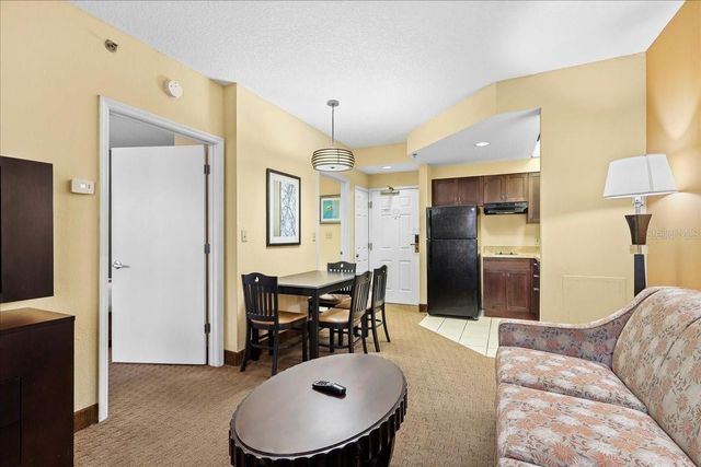 7601 CANADA AVENUE 202, Orlando, FL 32819