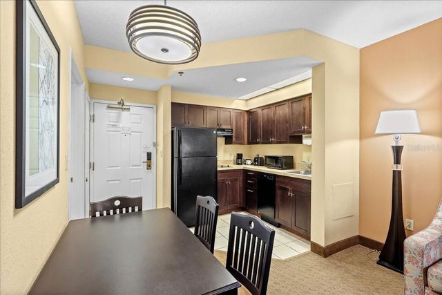 7601 CANADA AVENUE 202, Orlando, FL 32819