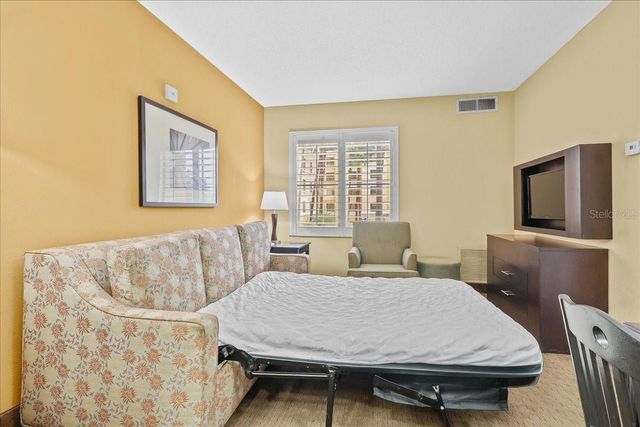 7601 CANADA AVENUE 202, Orlando, FL 32819