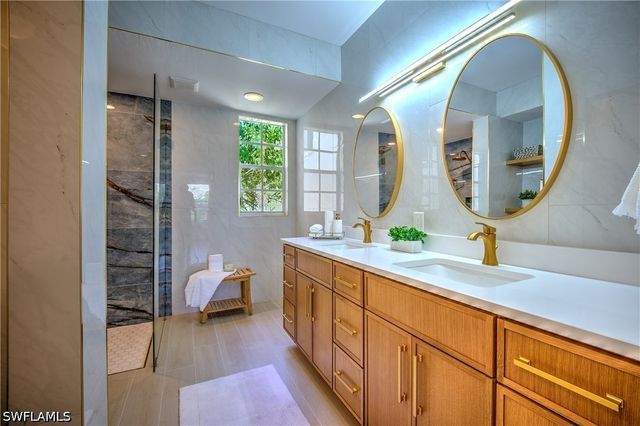 7846 Gardner DR 102, Naples, FL 34109