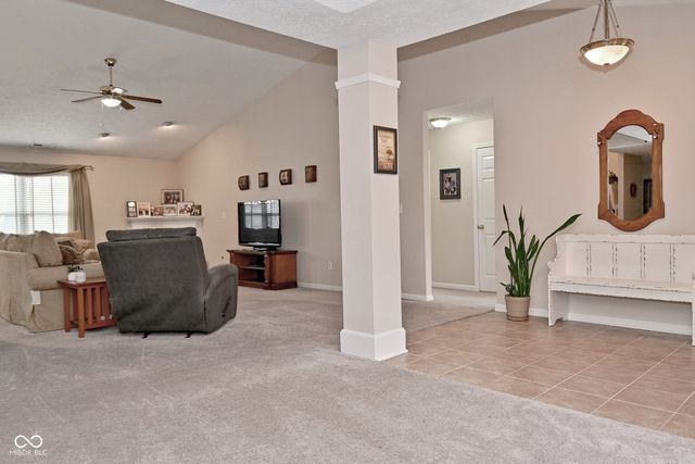 1829 Wynnewood Lane, Avon, IN 46123