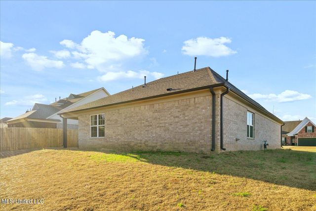 2616 Dela Drive, Southaven, MS 38672
