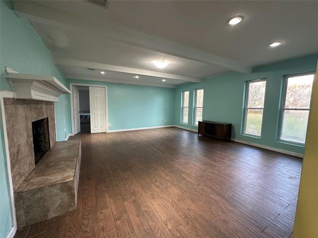 132 Otter Trail, Lake Jackson, TX 77566