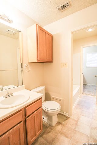 949 Schertz Parkway, Schertz, TX 78154