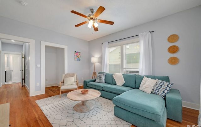 240 Claremont, San Antonio, TX 78209