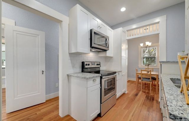 240 Claremont, San Antonio, TX 78209