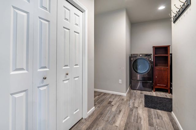 1052 50th Avenue W, West Fargo, ND 58078