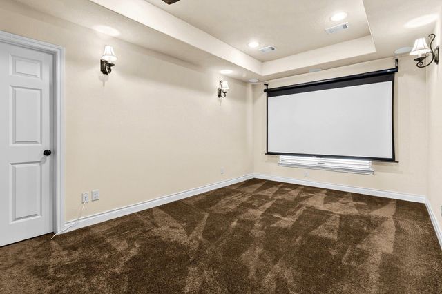 127 Bridgewater, Onalaska, TX 77360