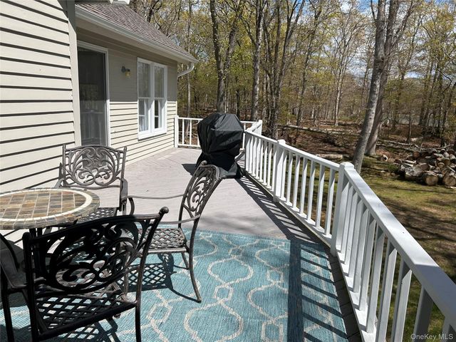 465 Tarpon Drive, Southold, NY 11971