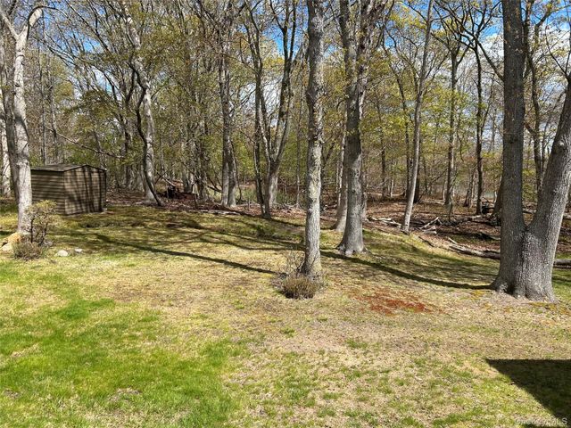 465 Tarpon Drive, Southold, NY 11971