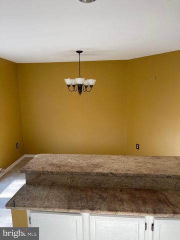 4221 DEVONWOOD WAY, Woodbridge, VA 22192