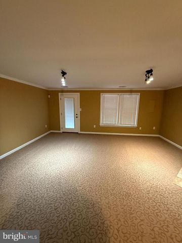 4221 DEVONWOOD WAY, Woodbridge, VA 22192