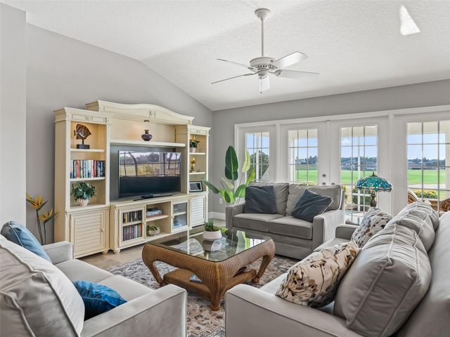 550 LITTLE RIVER PATH, The Villages, FL 32162