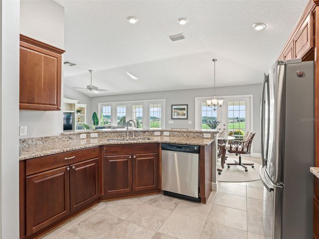 550 LITTLE RIVER PATH, The Villages, FL 32162