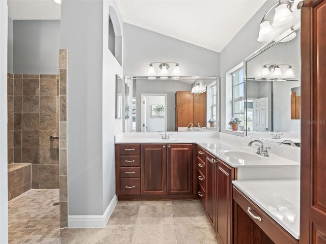 550 LITTLE RIVER PATH, The Villages, FL 32162