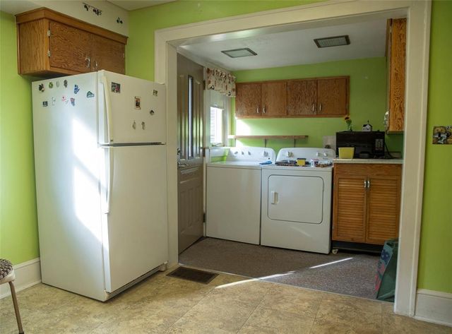 2428 4th Street, Eau Claire, WI 54703