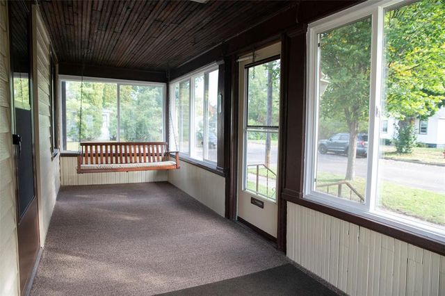 2428 4th Street, Eau Claire, WI 54703