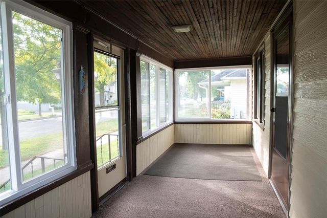 2428 4th Street, Eau Claire, WI 54703