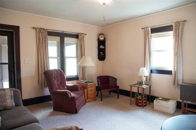 2428 4th Street, Eau Claire, WI 54703