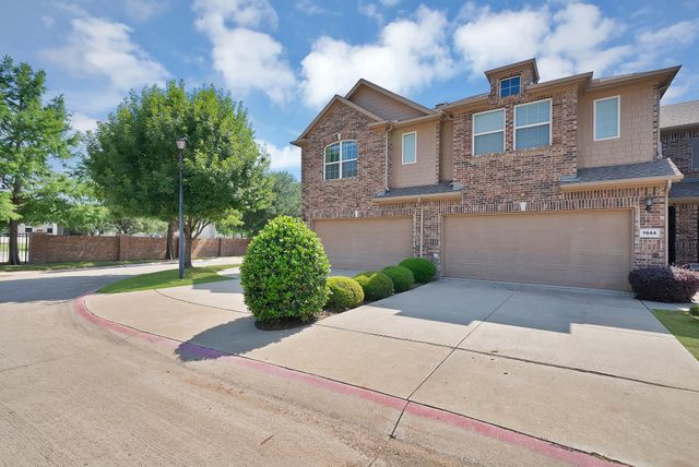 1946 Sherburne Street, Lewisville, TX 75067
