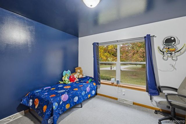 4599 Wheeler Road, Fowlerville, MI 48836